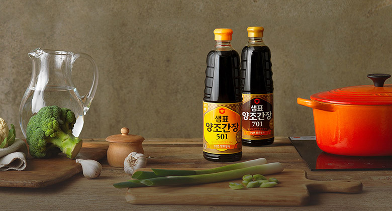 韓國(guó)知名醬油品牌，膳府醬油品牌形象，膳府醬油標(biāo)志，膳府醬油LOGO