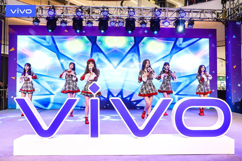 vivo手機LOGO,vivo標(biāo)志,vivo品牌形象設(shè)計,手機品牌標(biāo)志,手機品牌LOGO